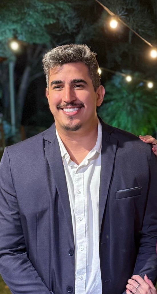 Dr. Danilo Branco Bueno